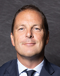 Photograph of Simon Manwaring