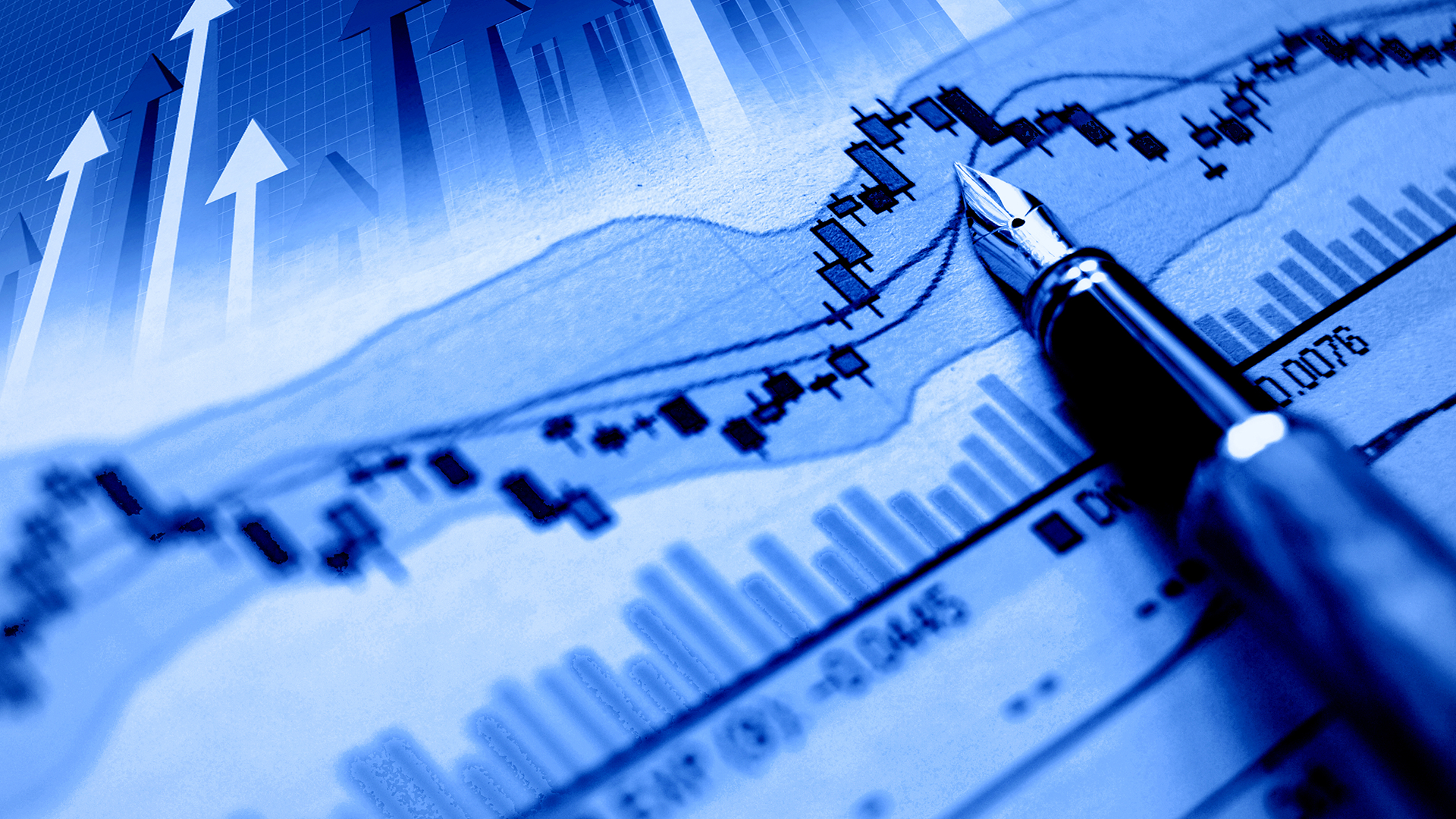 Navigating Financial Risk with CFaR and VaR