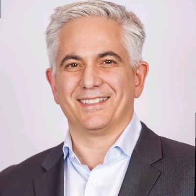 Photograph of Ari Morris